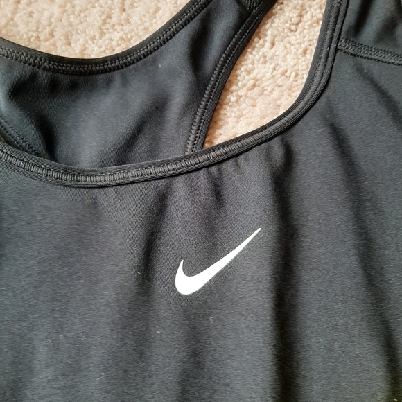 3 set of NIKE sport bras - Picture 4 of 5